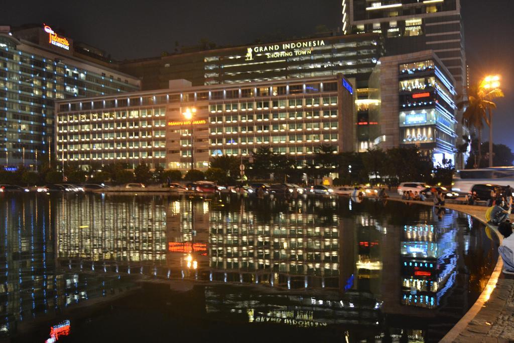Focus Hotel Jakarta Exterior foto