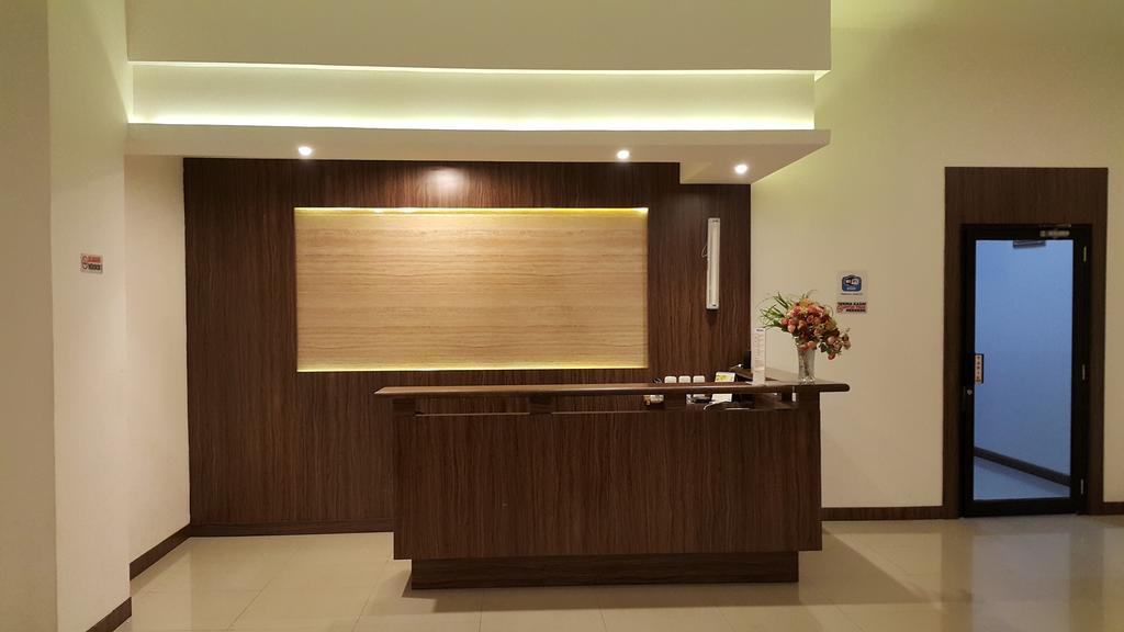 Focus Hotel Jakarta Exterior foto